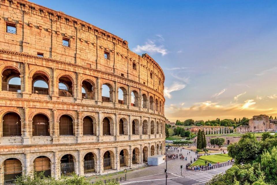 Atticus Forum Romanum Luxury Penthouse Apartment Bagian luar foto